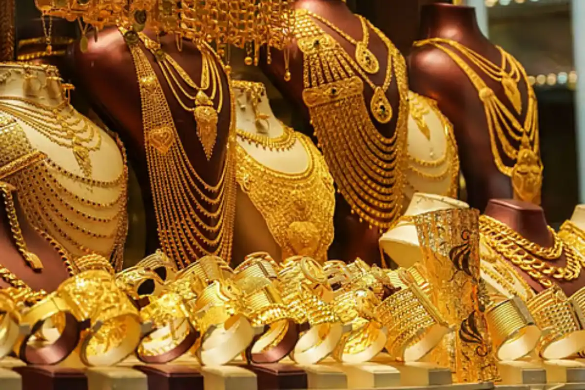 FBR monitors 60,000 jewelers, finds only 10,524 filed returns