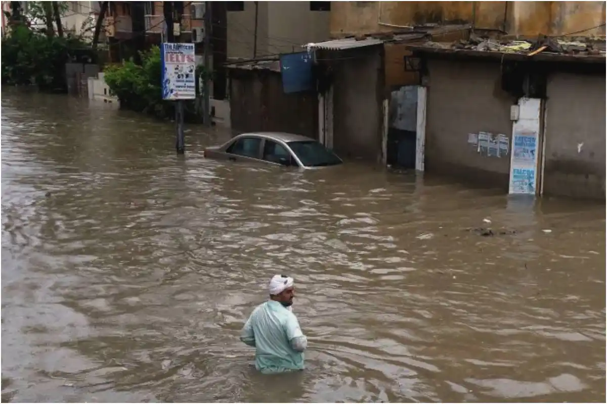 NDMA Warns of Super Flood Threat in Sindh, Govt Steps Up Preparations