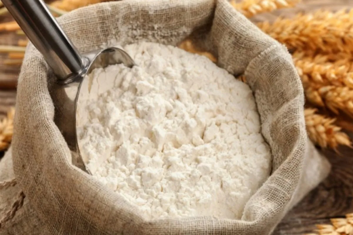 Flour Price in Peshawar See Sharp Rise: 80-Kg Bag Now Costs Rs. 10,000