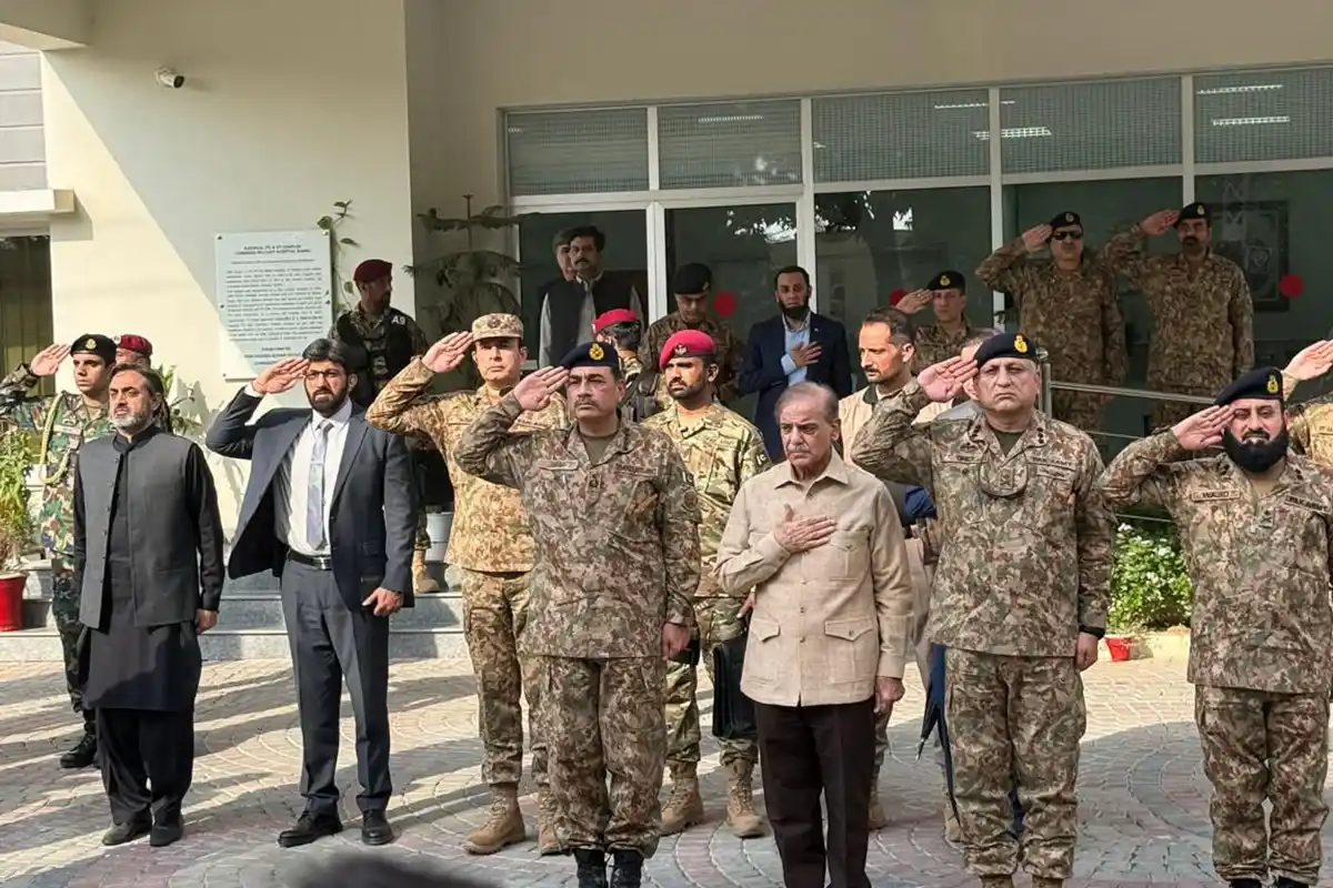 PM, Field Marshal in Bannu, Pledge Tough Action on Terrorism