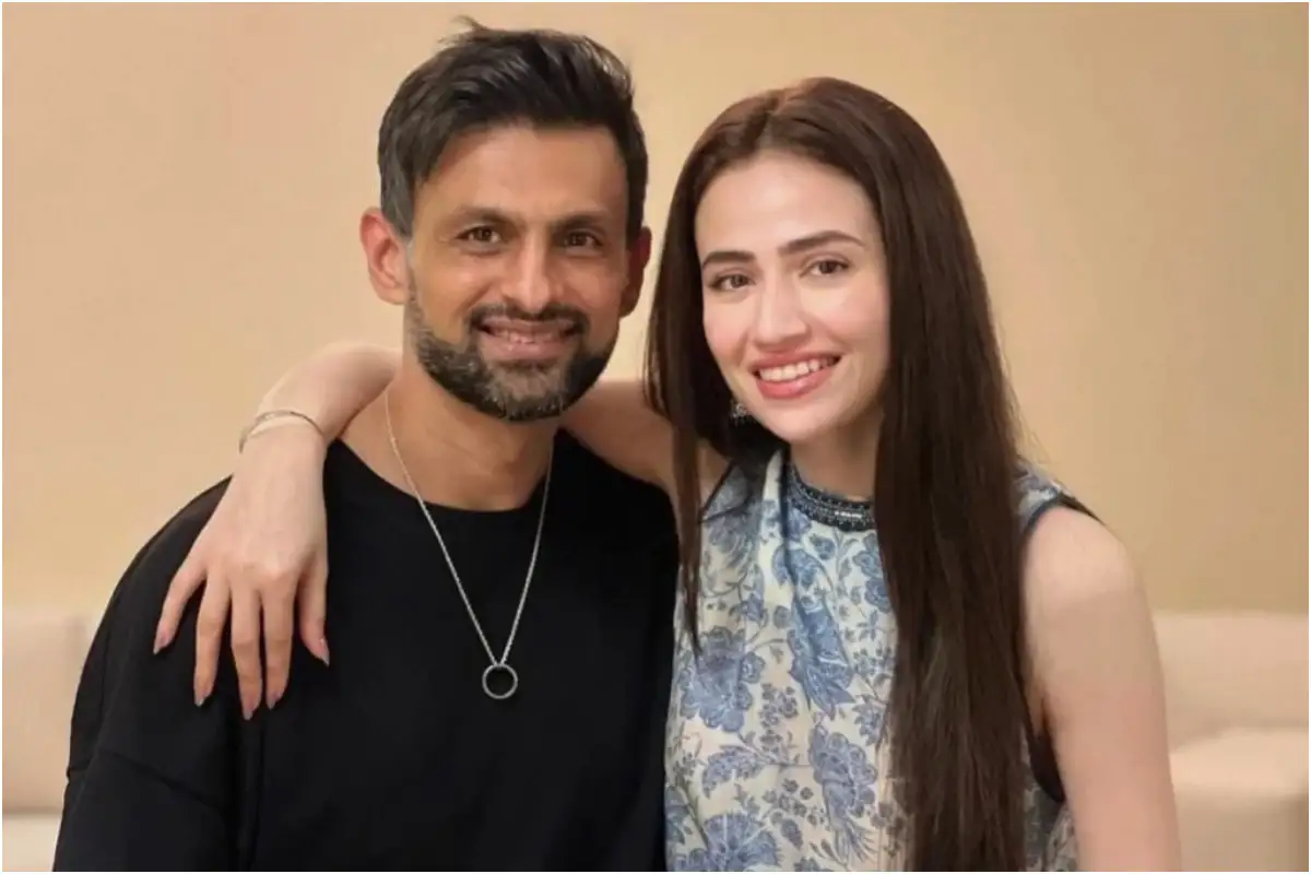 Is Sana Javed Pushing Shoaib Malik for Comeback?