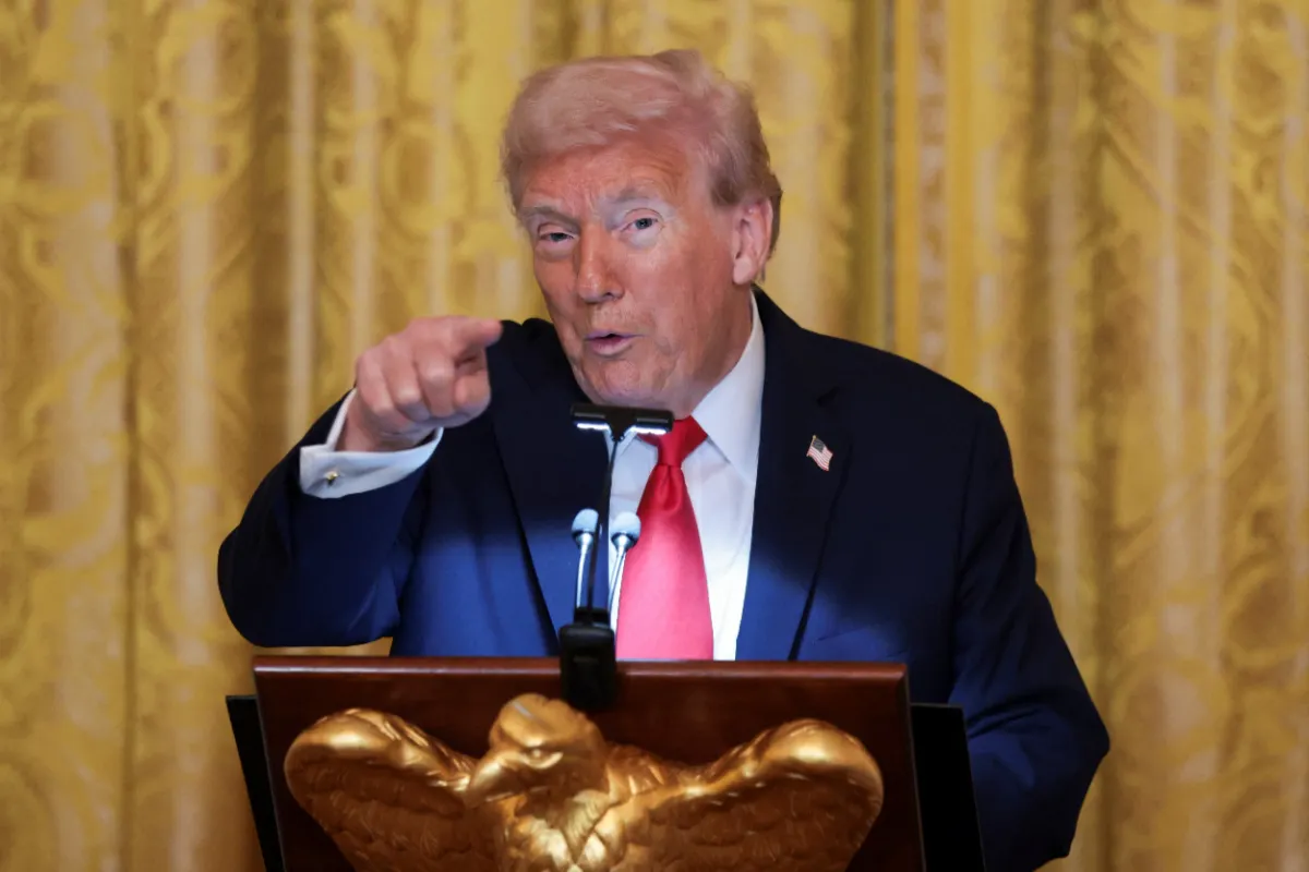 Trump Warns India Over Continued Oil Imports from Russia