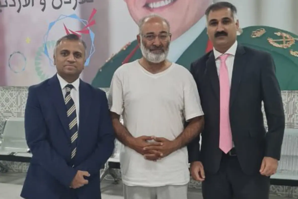 Israeli Forces Releases Senator Mushtaq Ahmed, Confirms Ishaq Dar