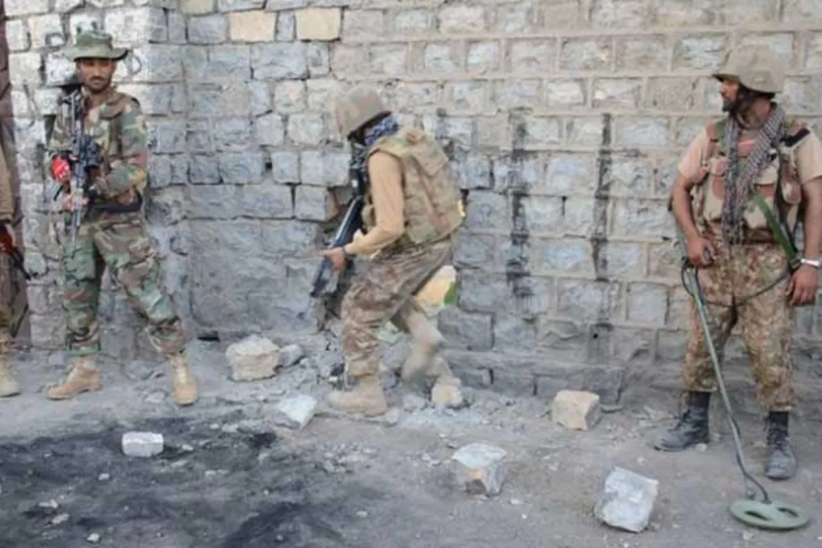 Security Forces Kill 10 Indian-Sponsored Terrorists in Ghazaband Raid