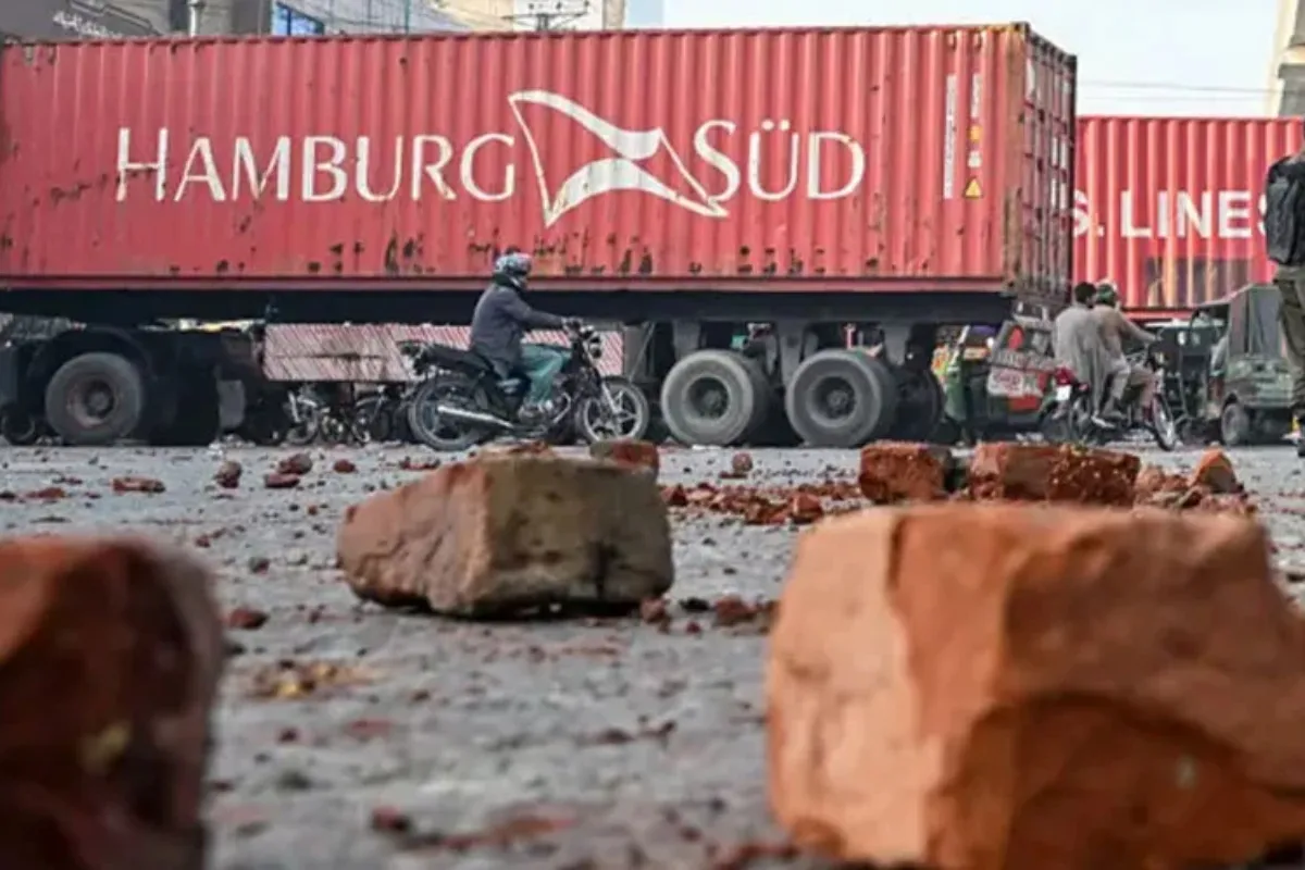 Heavy Security Deployed in Gujranwala to Control Protest Situation