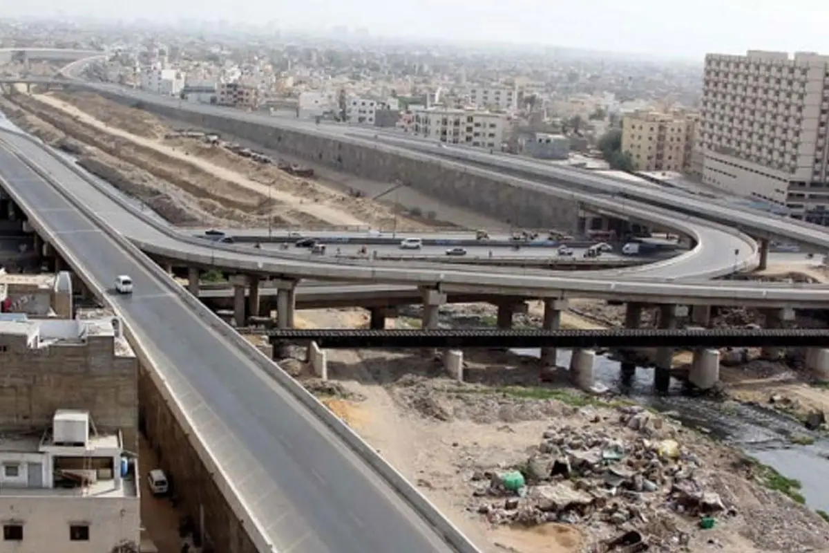 Massive Traffic Jam on Lyari Expressway in Karachi