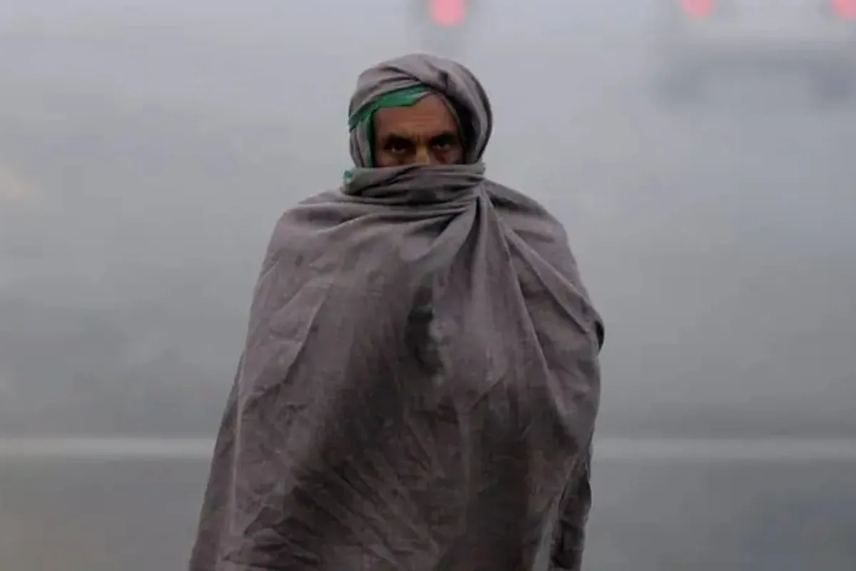 Temperatures drop to 6°C, Karachi faces severe cold