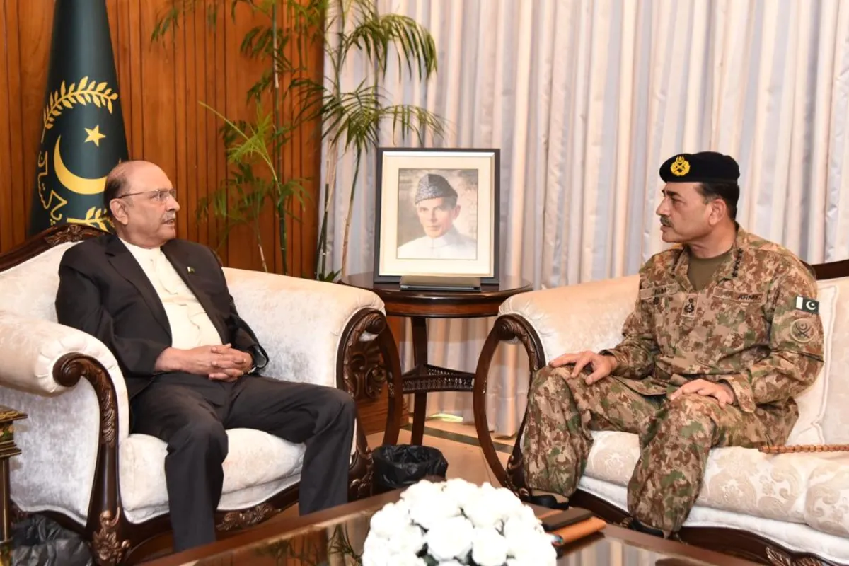 President Asif Zardari meets Field Marshal Asim Munir to discuss national security