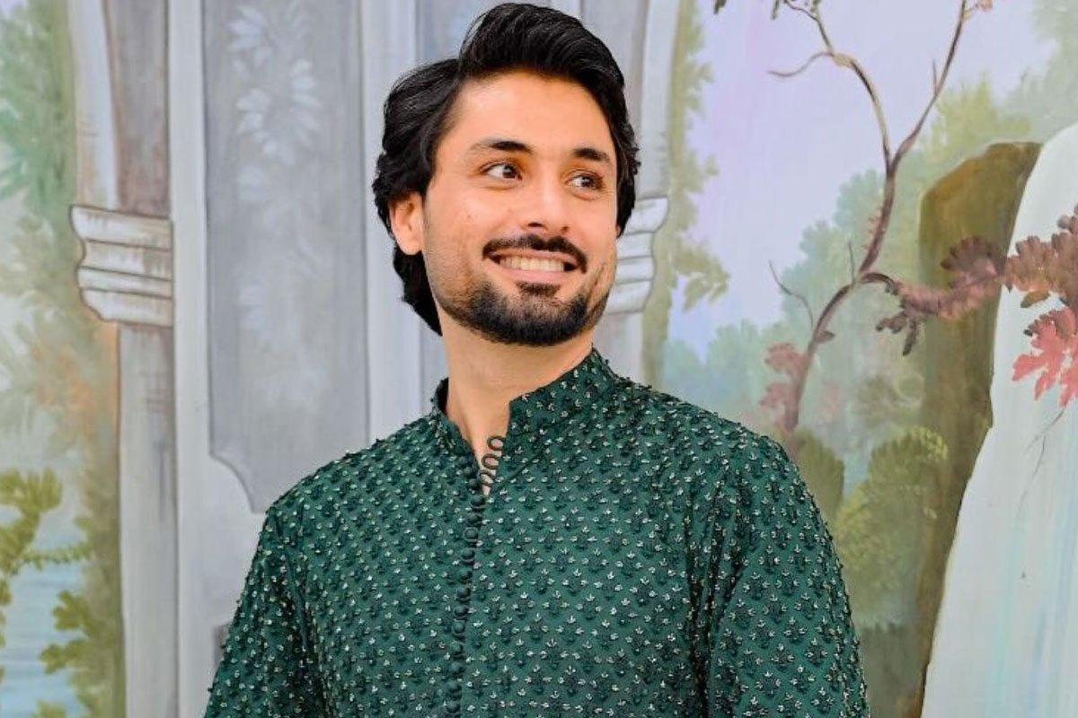 Who Is Abrar Ahmed’s Wife? Full Details on His Marriage, Age, Family & Biography