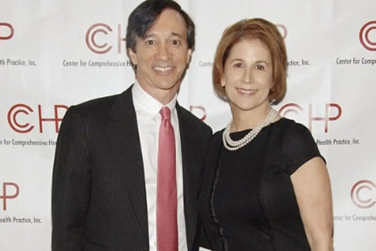 Who is Mary Henry? Howard Rubin’s Wife Who Filed for Divorce After His Shocking ‘S*x Dungeon’ Scandal