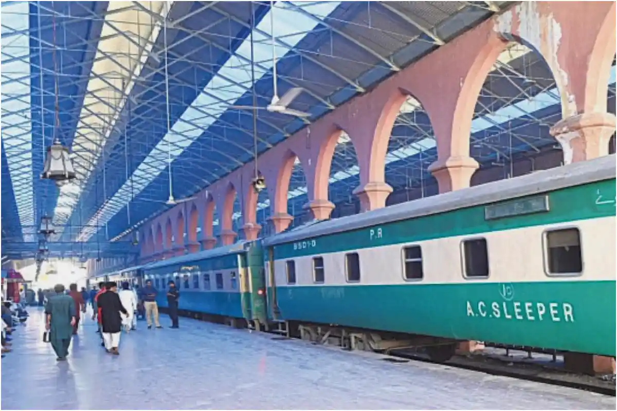 Pakistan Railways Implements Revised Winter Schedule with Key Changes in Train Timings and Stops