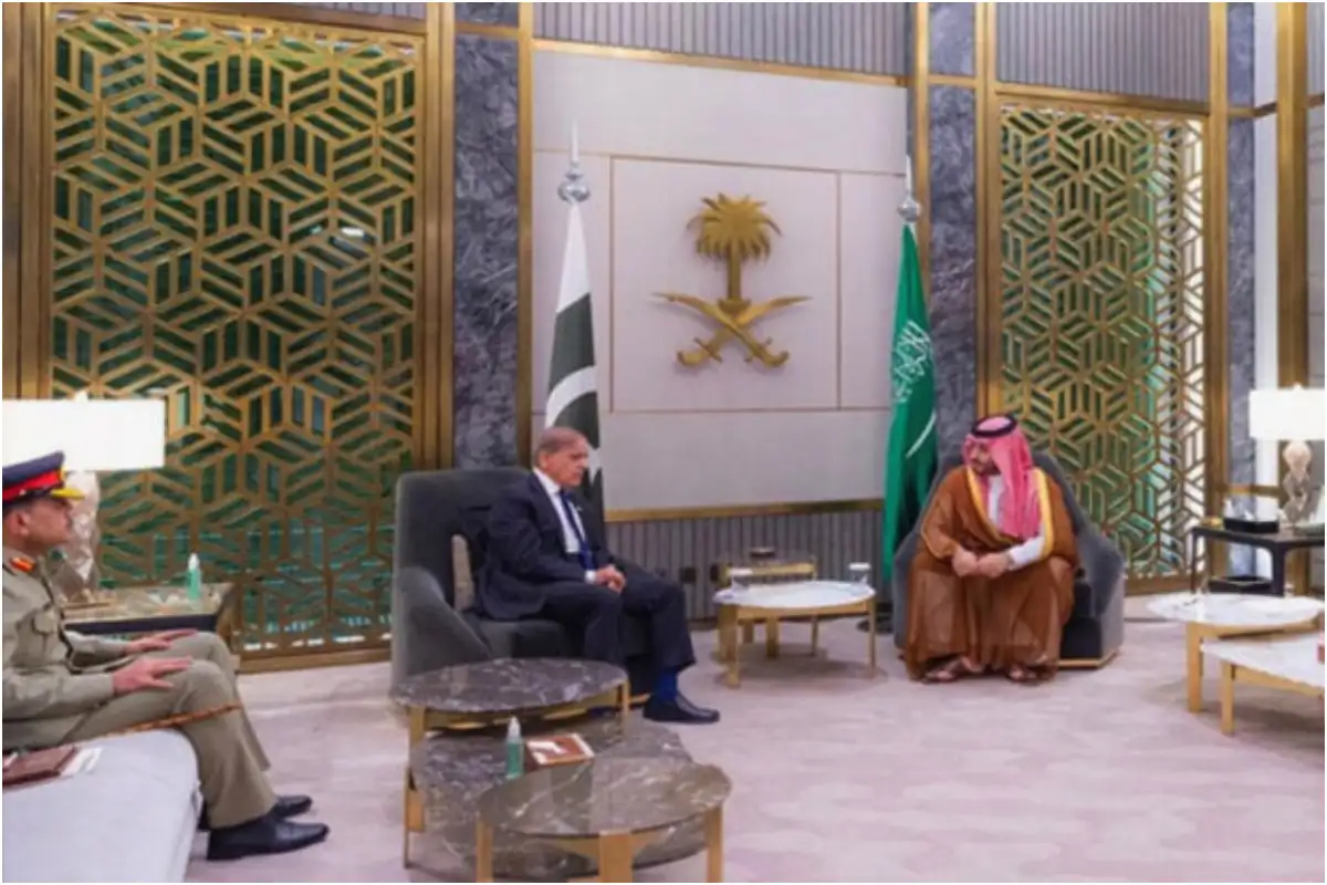 Saudi Arabia Extends $1 Billion Oil Financing to Pakistan