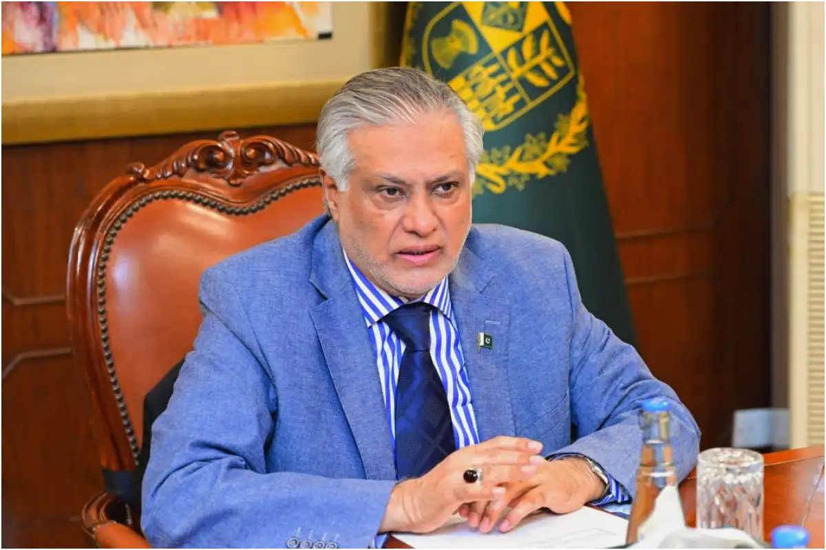 Ishaq Dar invites Putin, urges Afghan peace in international talks