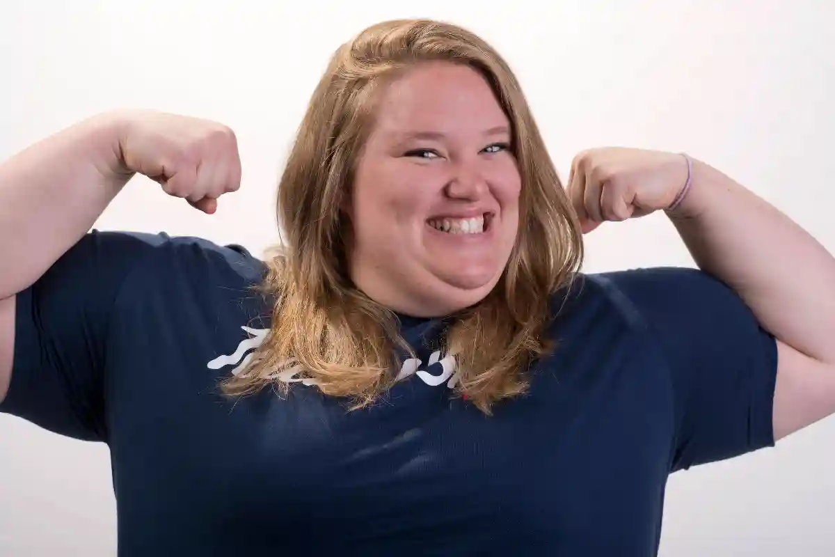 Who Is Holley Mangold? All About Sister of Late Former New York Jets Legend Nick Mangold