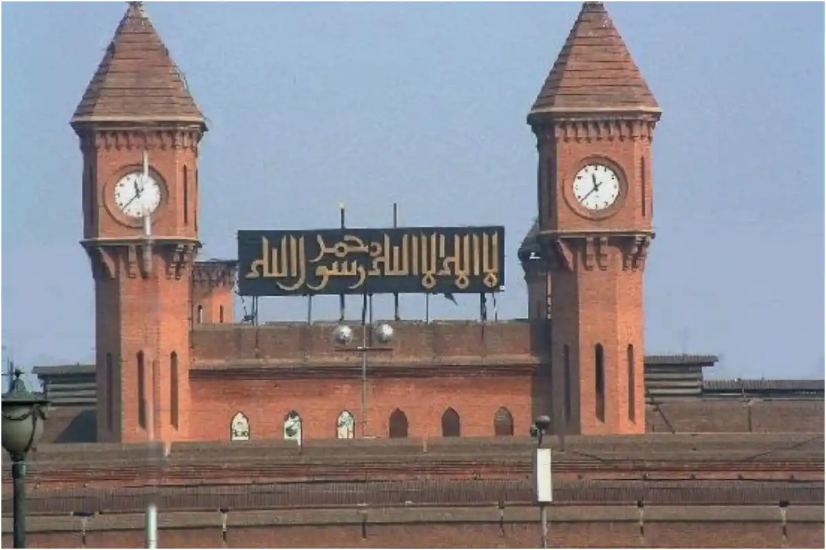 Punjab Introduces New Mini-Train for Kids in Lahore — Check Location & Details