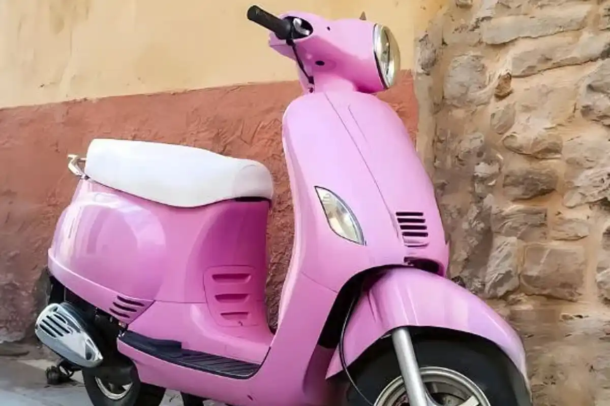 Fake Pink Scooties Campaign Exposed: Don’t Share Info or Send Money