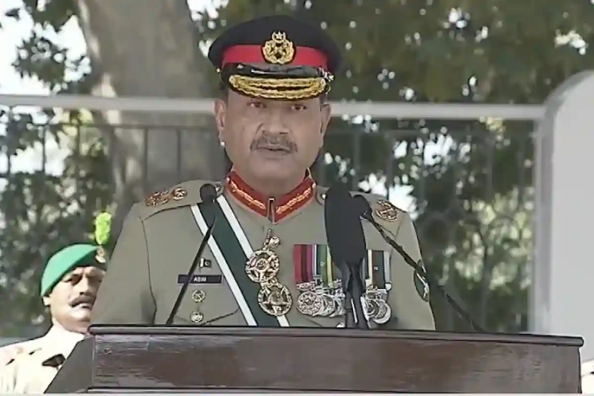 Field Marshal Asim Munir Warns India: “No Space for War in a Nuclear Environment”