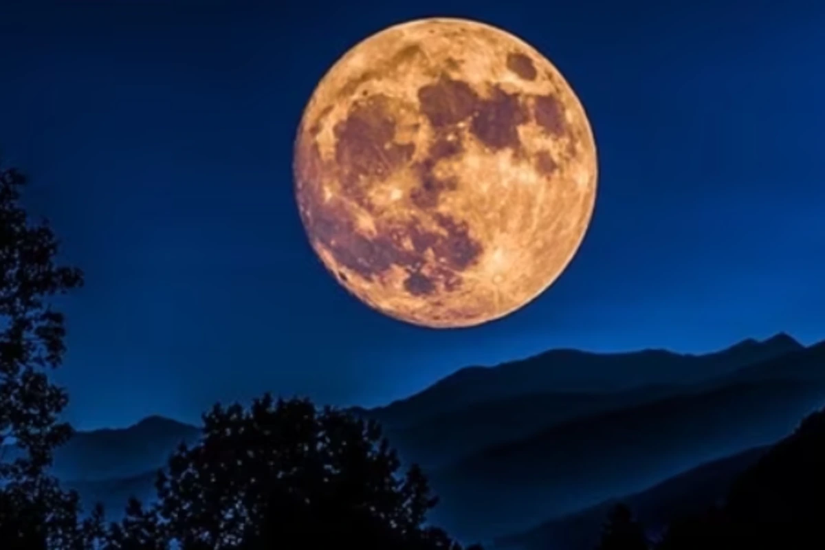 First of the three Supermoons to light up Pakistan’s sky on this date