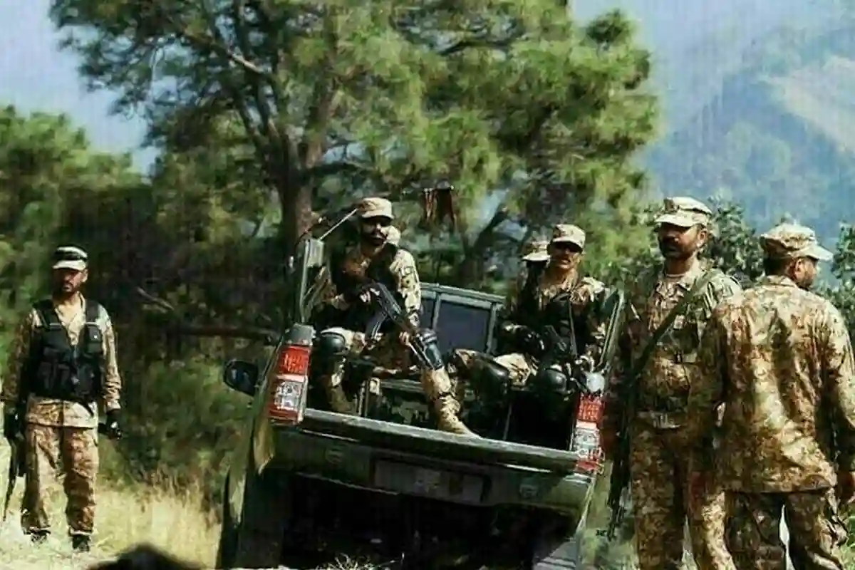 Security Forces Kill 17 Militants Including Key Commanders in Bannu Operations