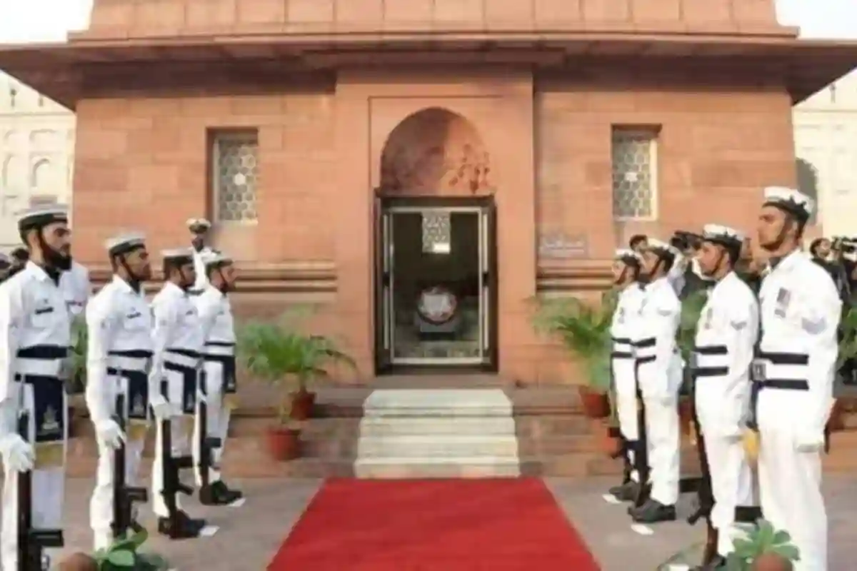 Nation Honors Allama Iqbal on His 148th Birth Anniversary