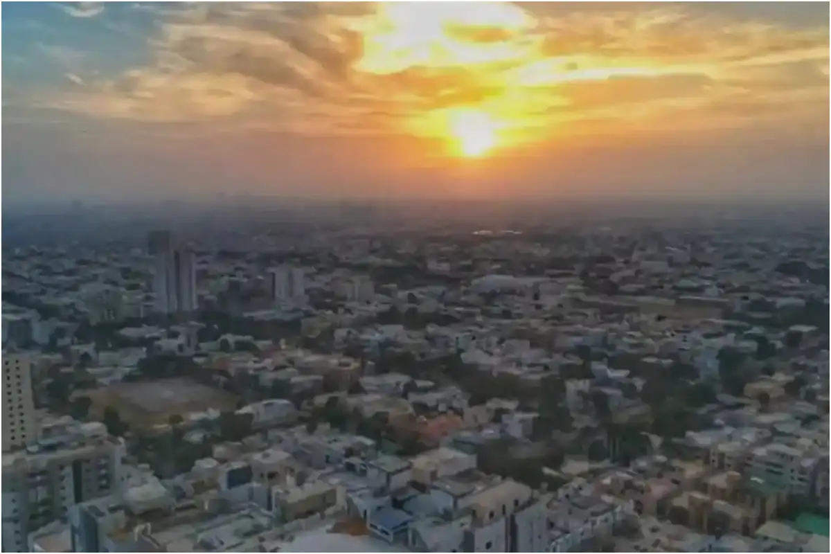 Karachi Experiences Cooler Mornings and Dry Evenings as Weather Shifts