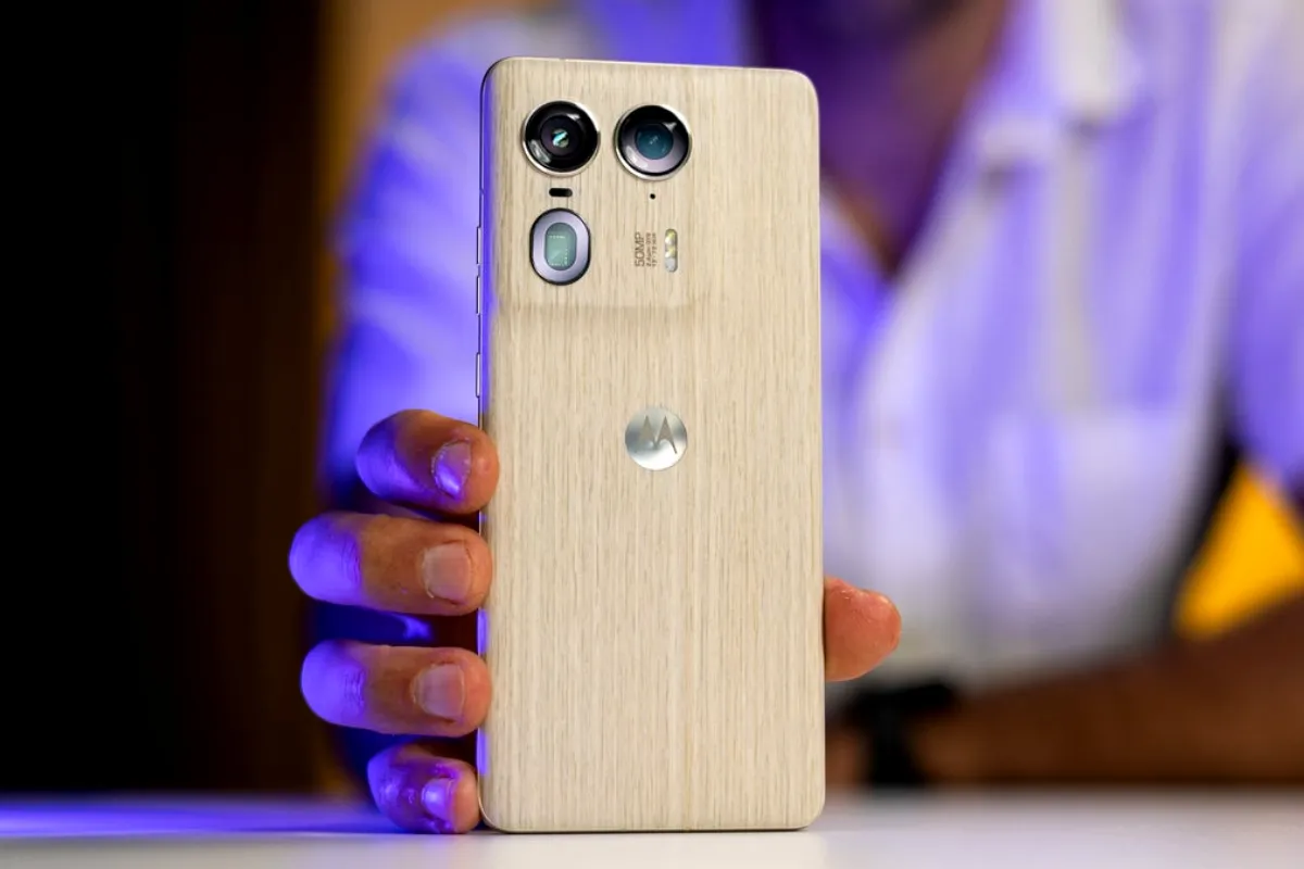 Motorola Edge 60 Ultra 5G offers 144Hz display – check prices