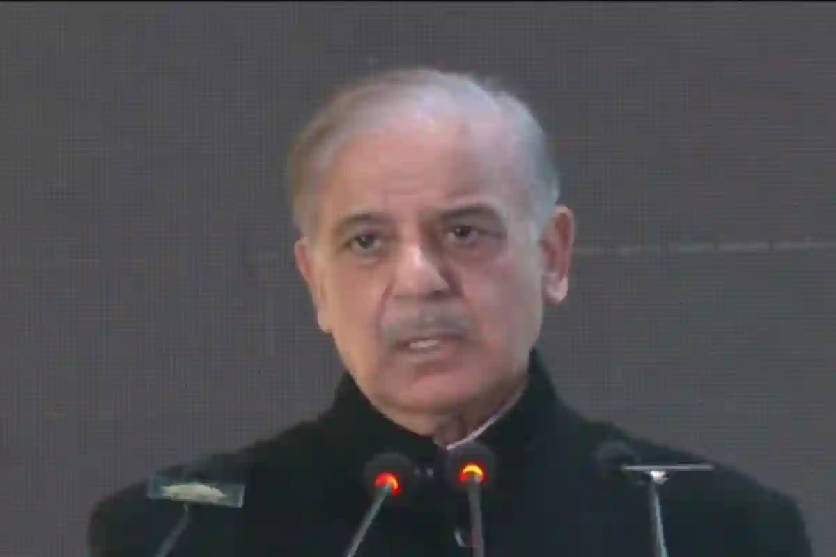 PM Shehbaz Emphasizes Commitment to Unity in Paigham-e-Aman Meeting