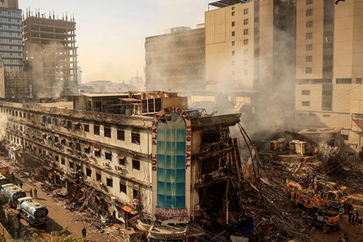 Gul Plaza death toll reaches 60 after 30 bodies found in one shop