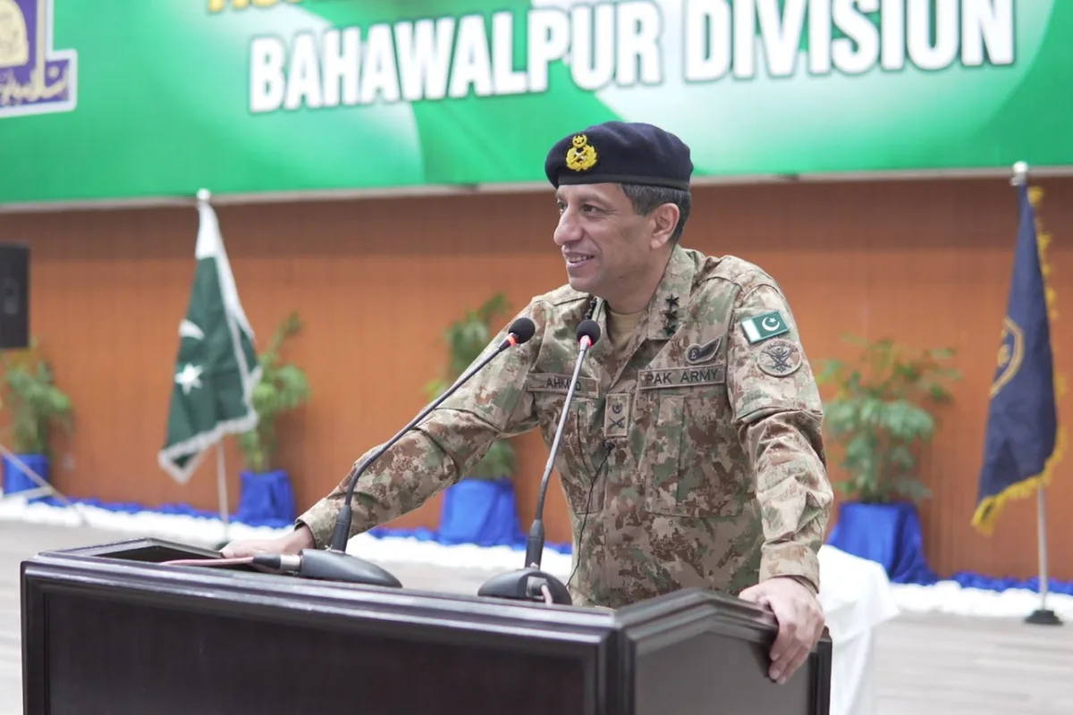 DG ISPR Holds Special Meeting with Teachers, Students in Bahawalpur