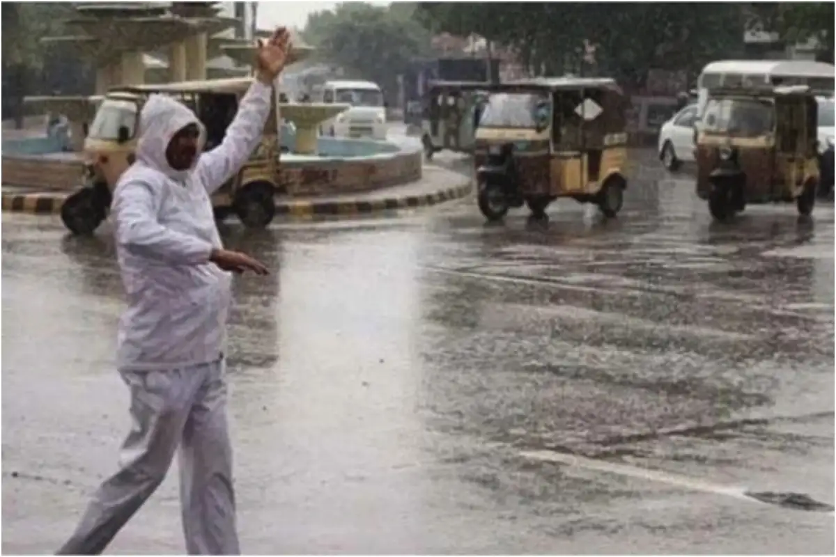 Karachi likely to receive rain and thunderstorms on Thursday