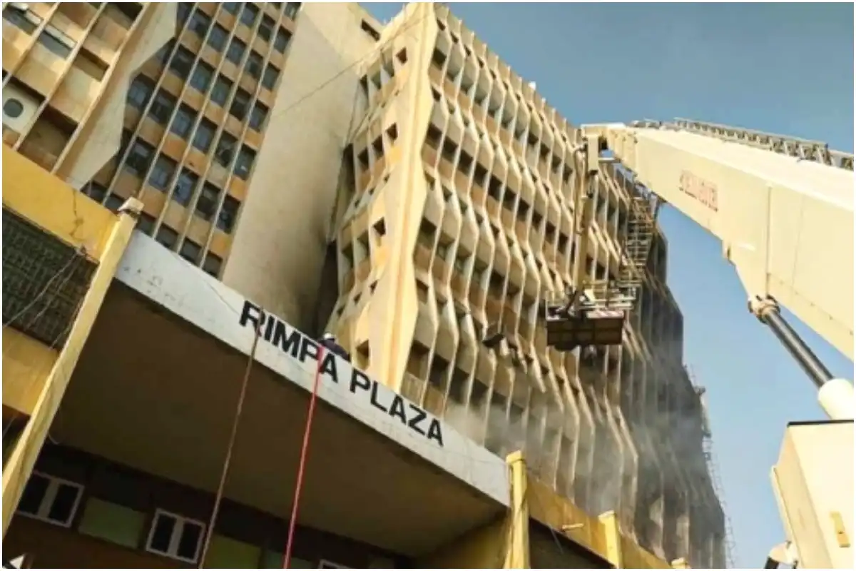 Rimpa Plaza Declared Structurally Unsafe After Gul Plaza Fire, Authorities Urge Caution