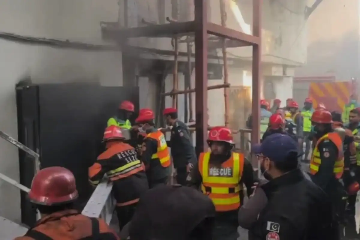 Lahore Hotel Blaze: At Least Three Dead in Fire, Rescue Operations Underway