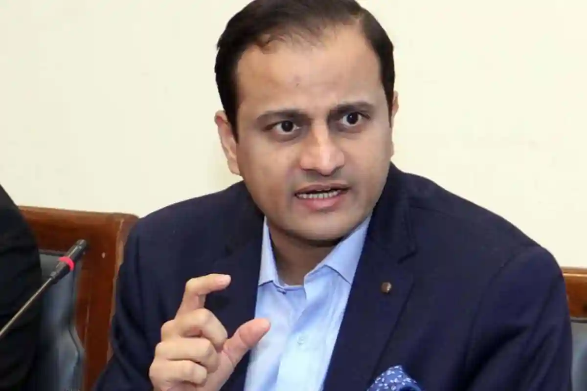 Karachi Mayor Calls for Mandatory Fire Safety Systems in All Buildings