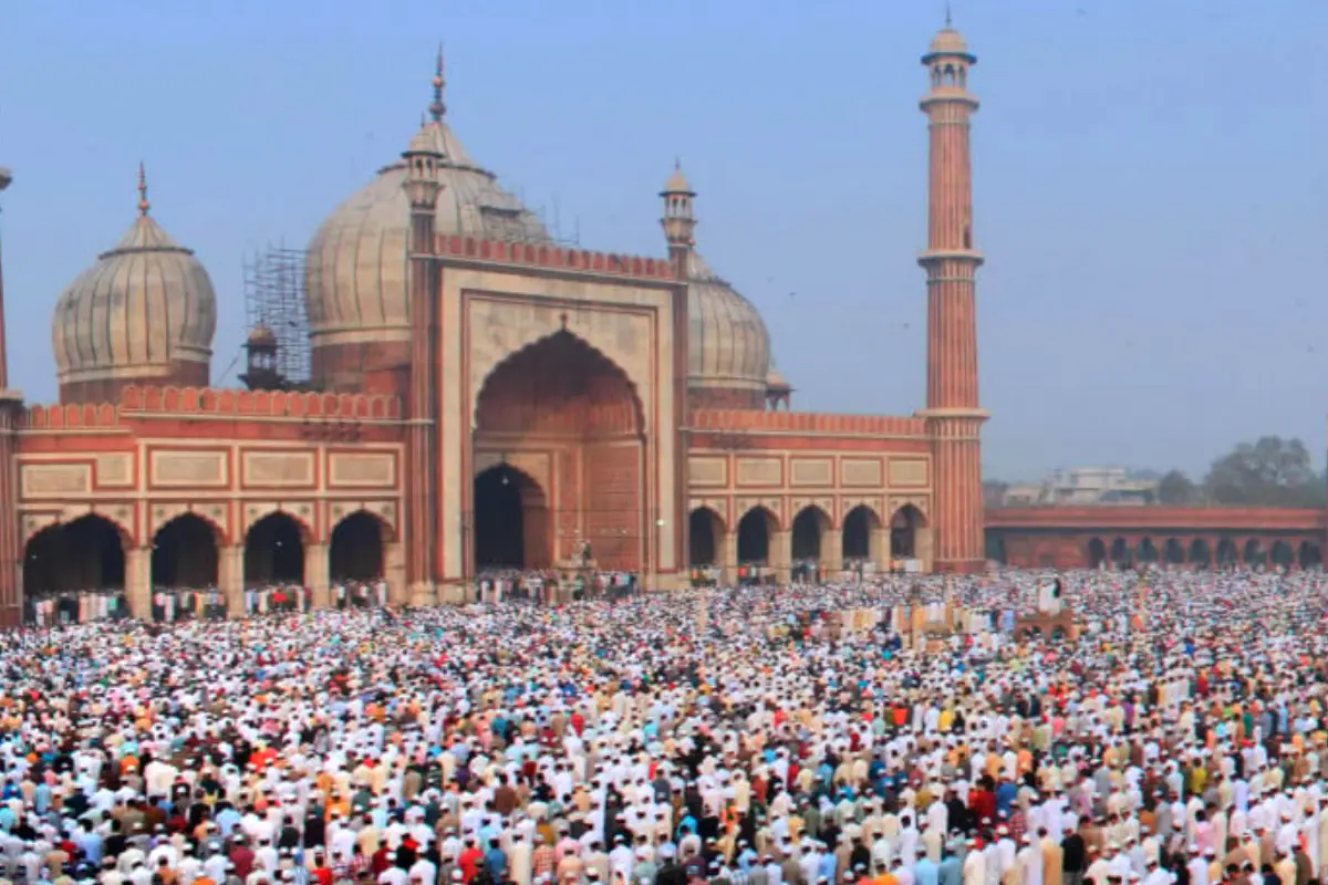 Eid ul Fitr 2026 in Pakistan: Is a 4-Day Public Holiday Expected?