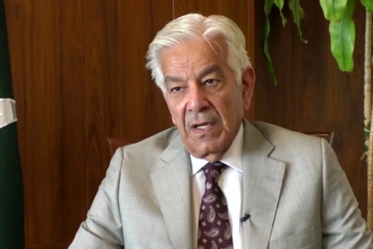 Defense Minister Vows Strong State Response to Islamabad Suicide Attack