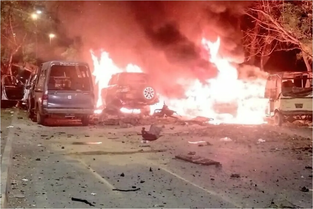 Powerful Blast Rocks Karachi Gulshan-e-Iqbal Home, Woman Hurt