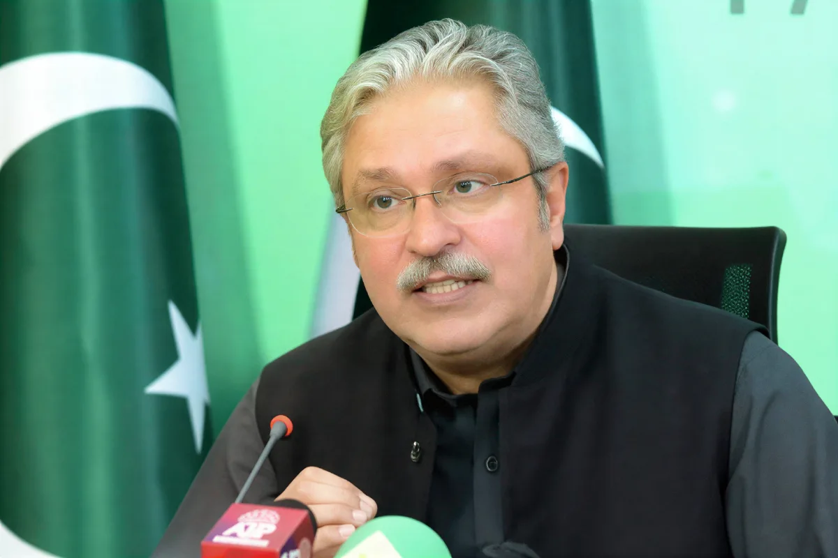 Ikhtiar Wali Says PTI Has No Right to Block Roads