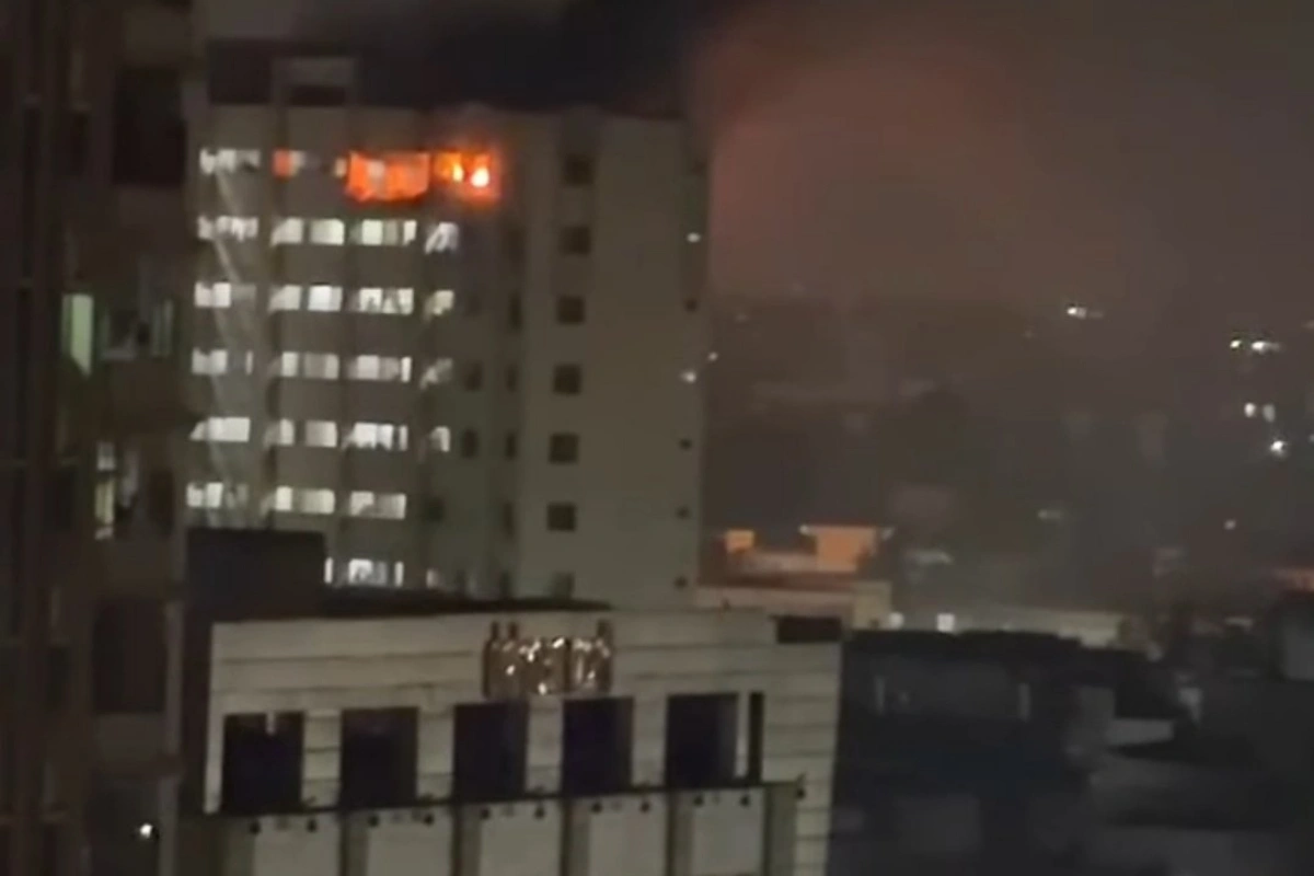 Fire Breaks Out Near Karachi’s North Nazimabad