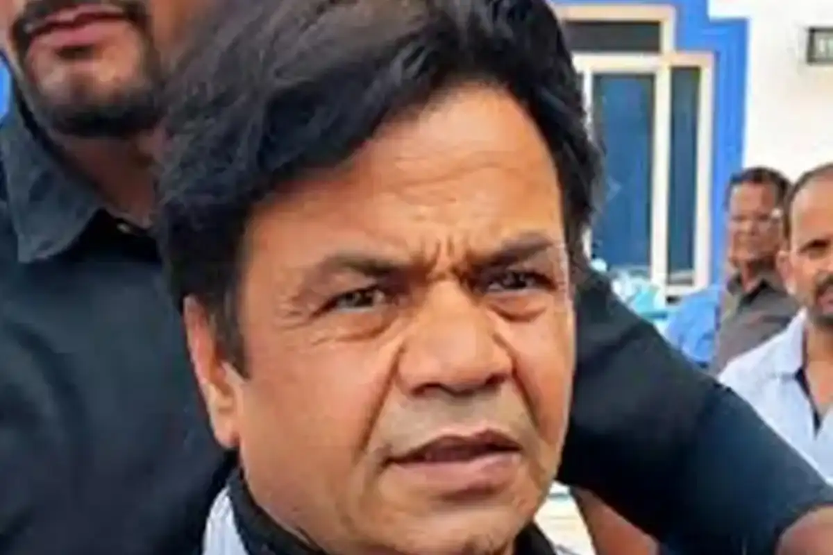 Actor Rajpal Yadav Behind The Bars On Check Bounce Case