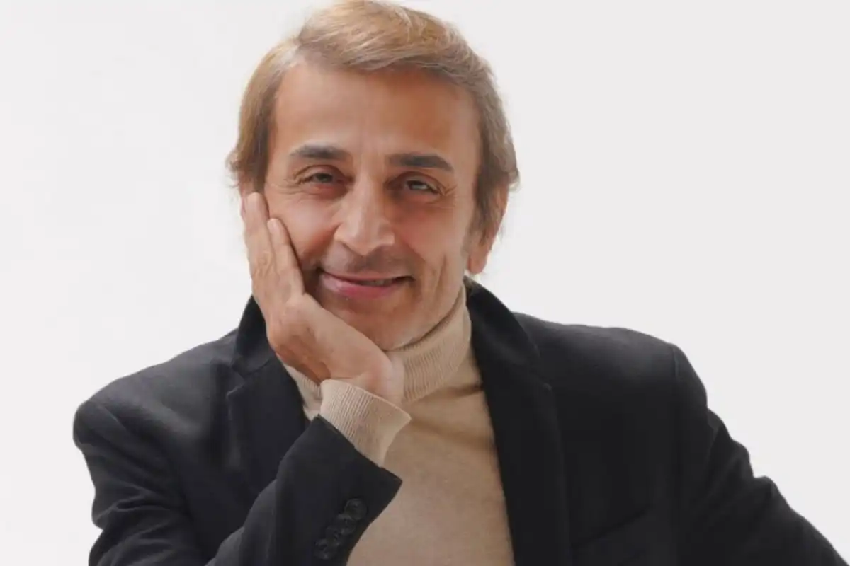  Faisal Rehman Trolled for Quirky Dance Moves in Viral Video