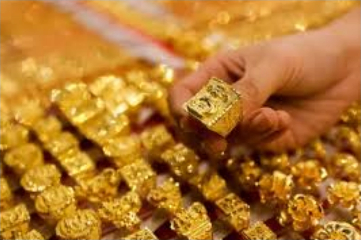 Gold Prices Surge Again in Pakistan: Now Reaches PKR 494,062 per Tola