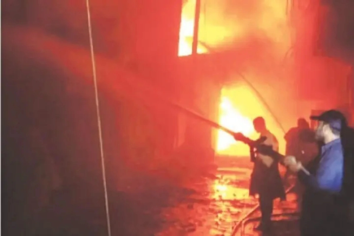 Fire at Tariq Road Warehouse Brought Under Control
