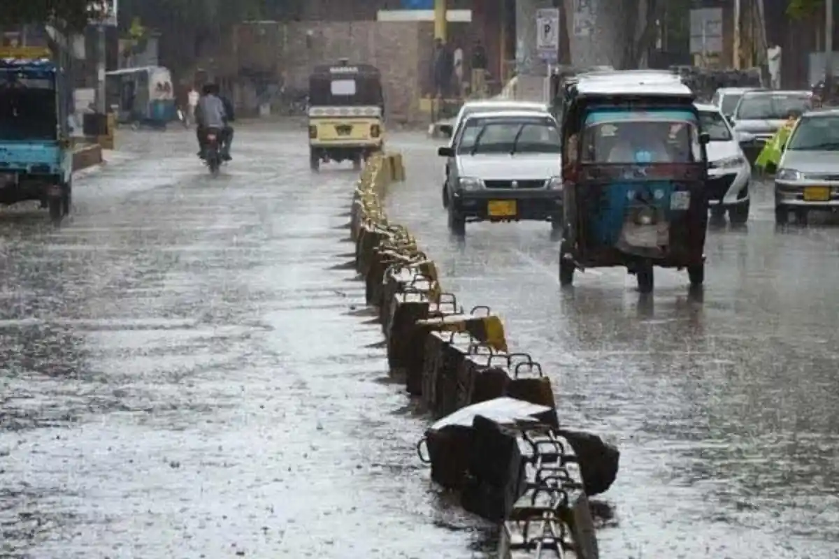 Rain Expected in Karachi and Other Cities Before Eid ul-Fitr: PMD
