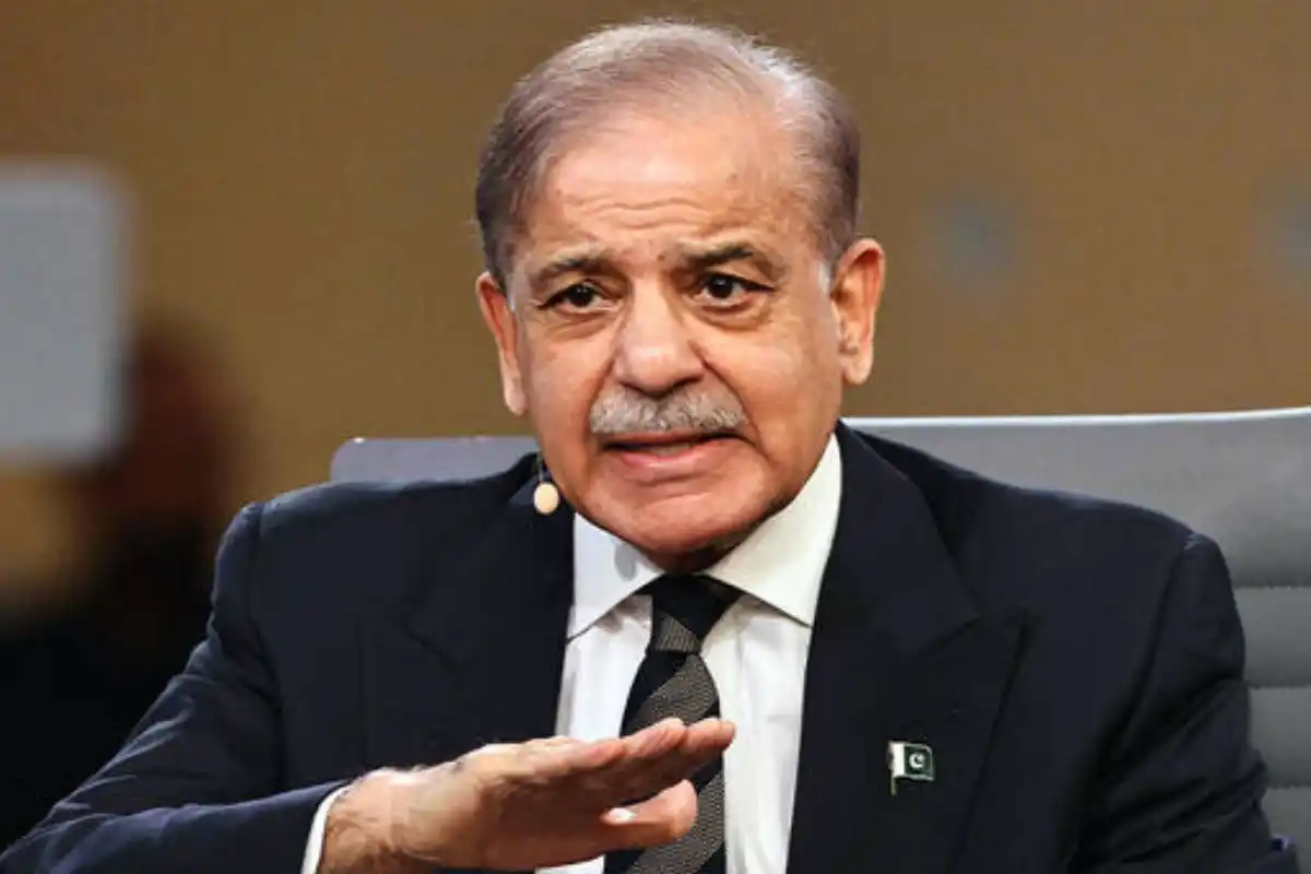 PM Shehbaz Sharif Postpones Russia Visit Amid Middle East Tensions