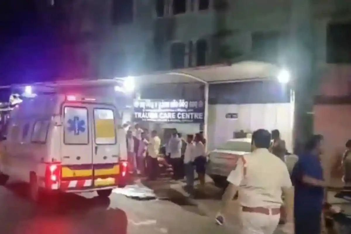 Deadly Blaze at Hospital in India Leaves Ten Dead