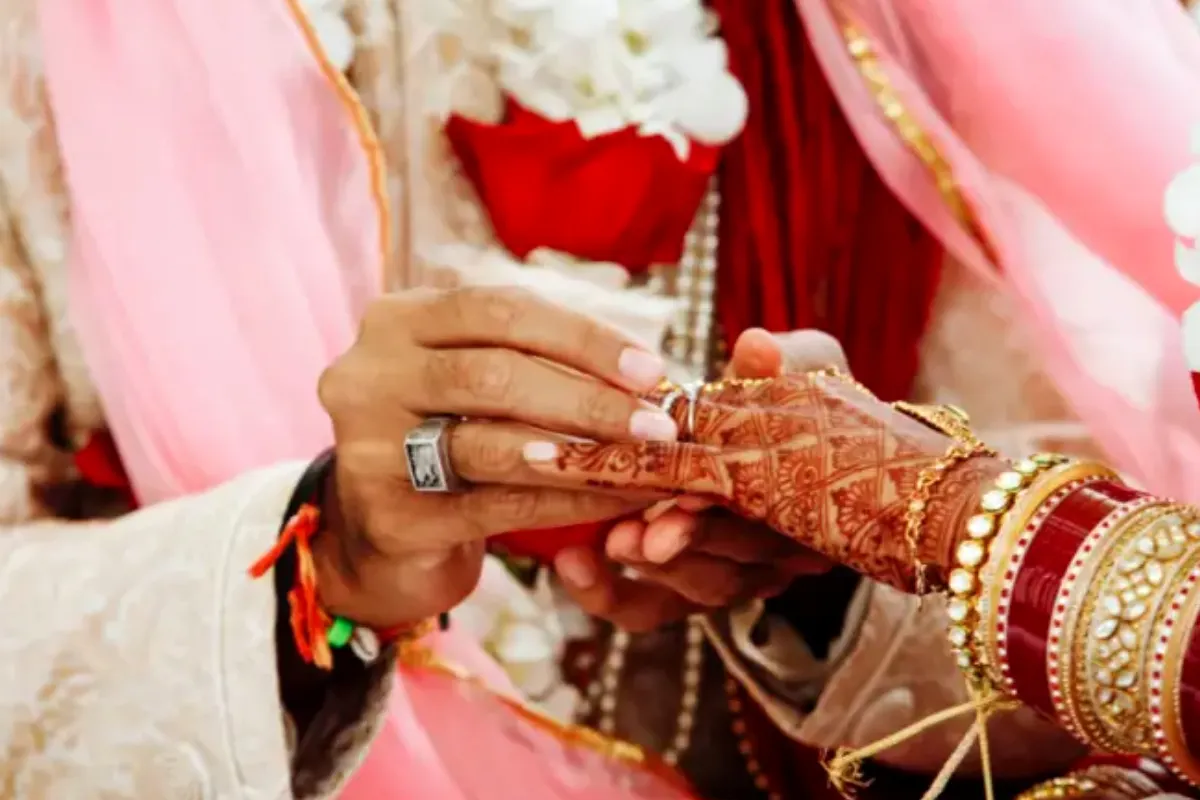 Karachi families confused over 200-guest wedding rule