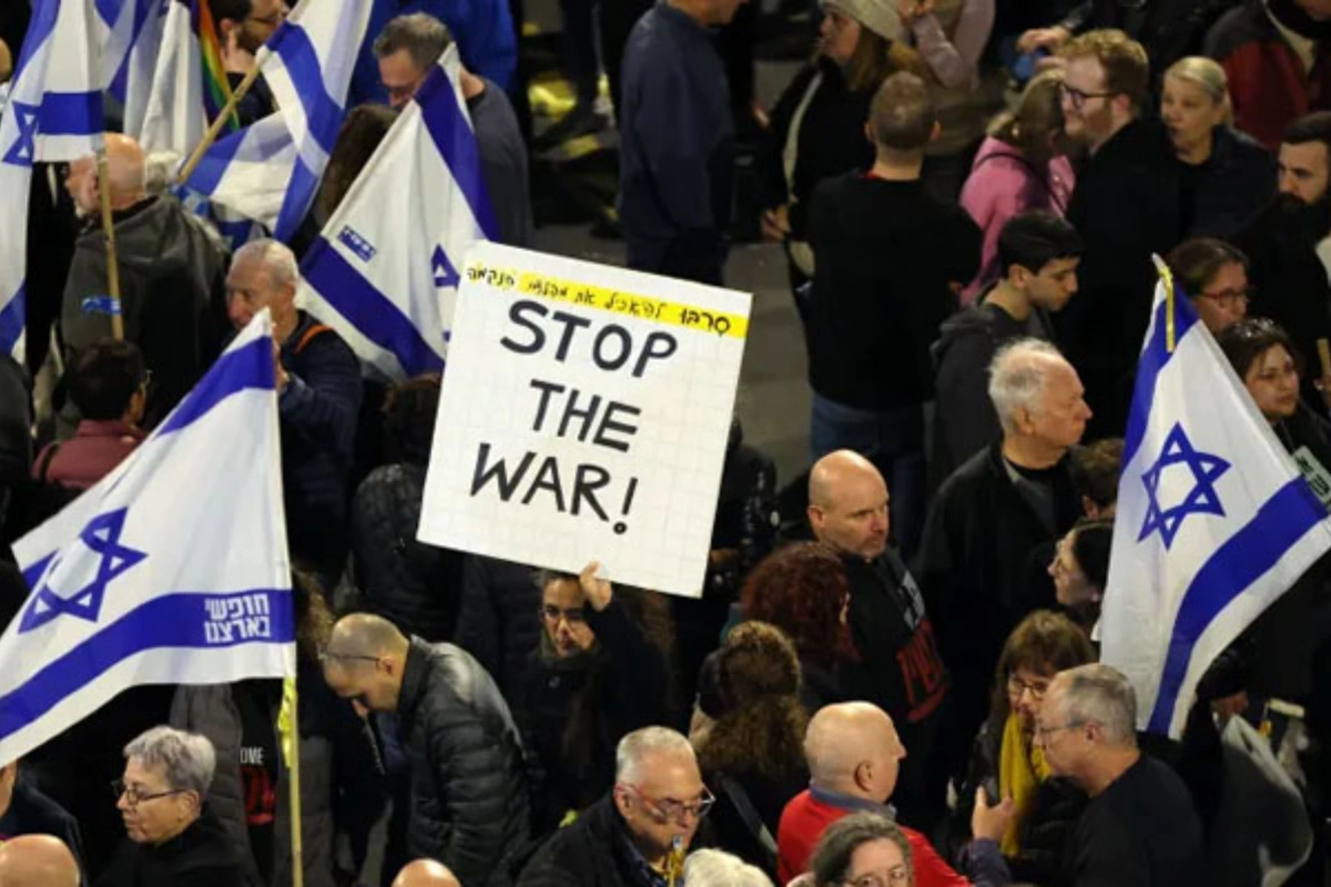 Anti-War Protest Held in Tel Aviv Against Netanyahu