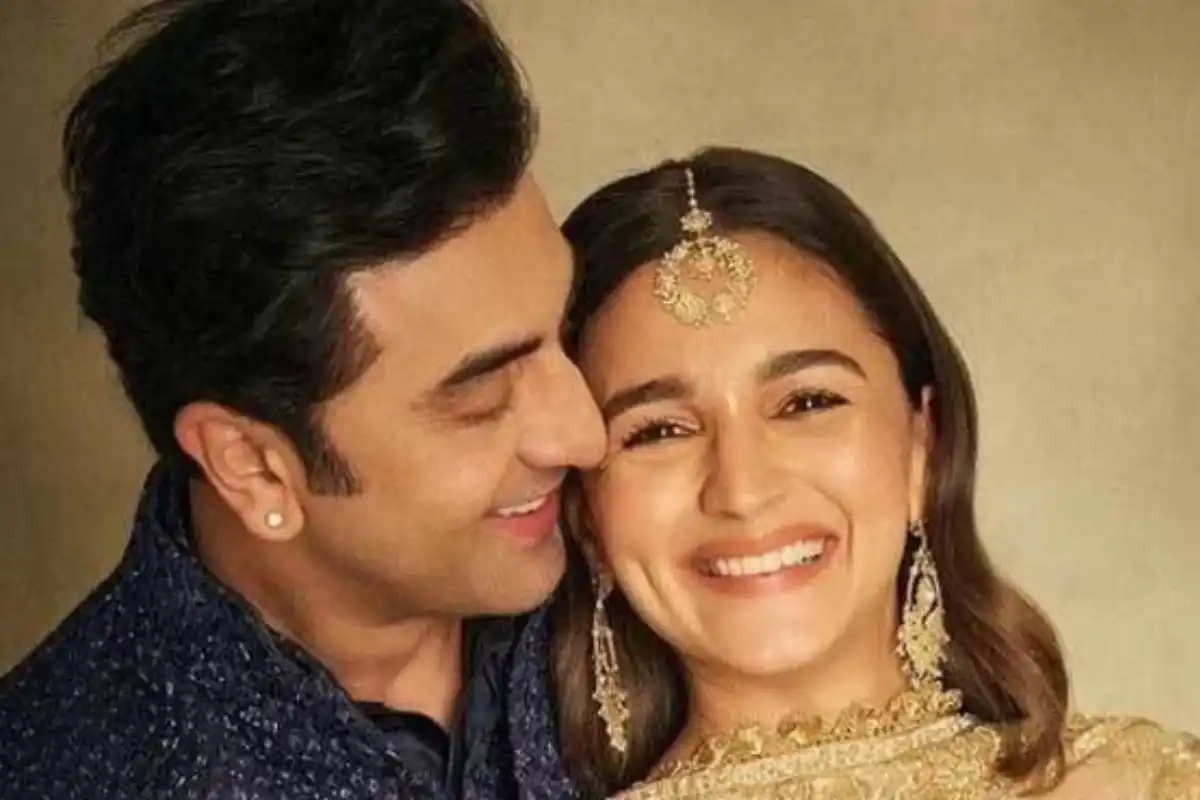 Alia Bhatt Calls Ranbir Kapoor’s Rama Look “Out of This World”